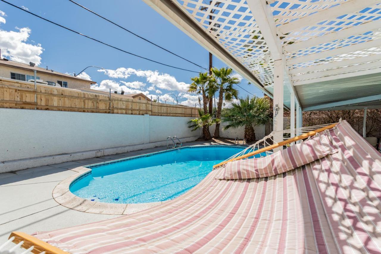 The Vegas Escape - Near The Airport/Strip With Pool Villa Las Vegas Exterior photo